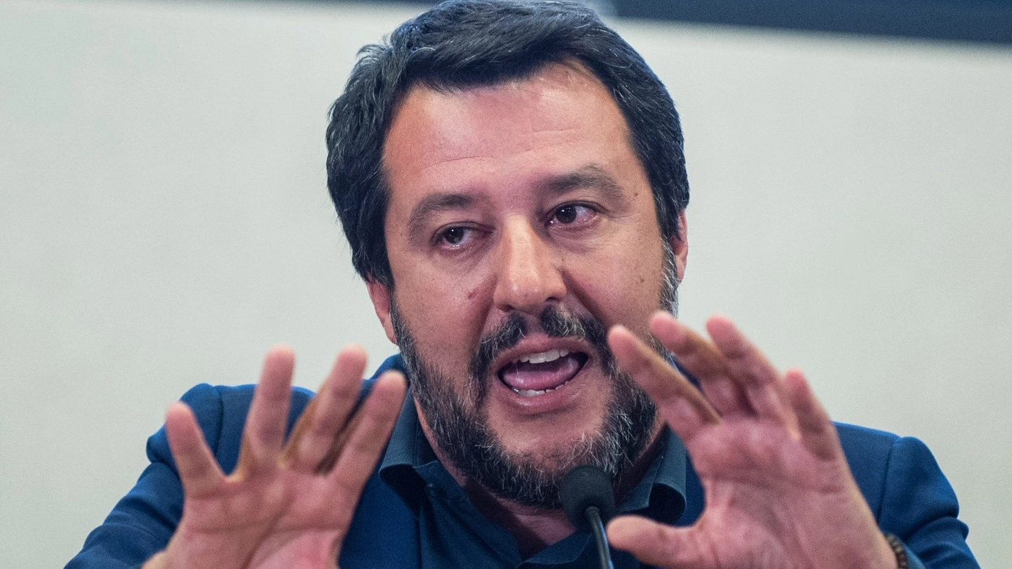 Il vicepremier e ministro dell'Interno Matteo Salvini (Lapresse)