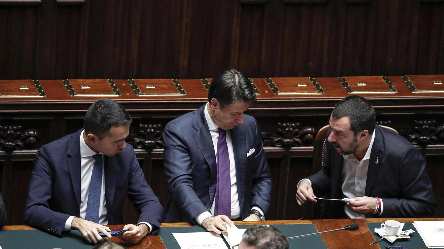 Luigi Di Maio, Giuseppe Conte e Matteo Salvini (Ansa)