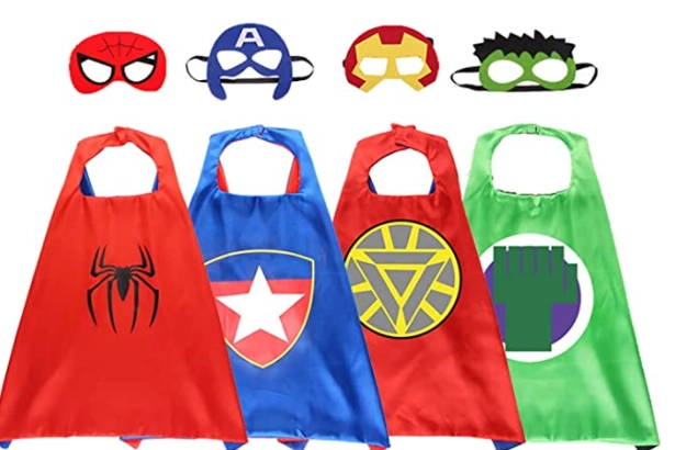 Set da supereroi su amazon.com
