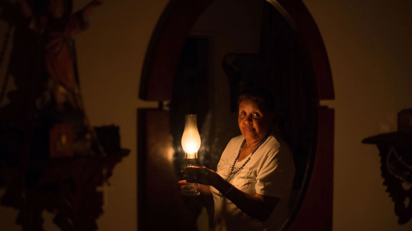 Venezuela, continua il blackout (Lapresse)
