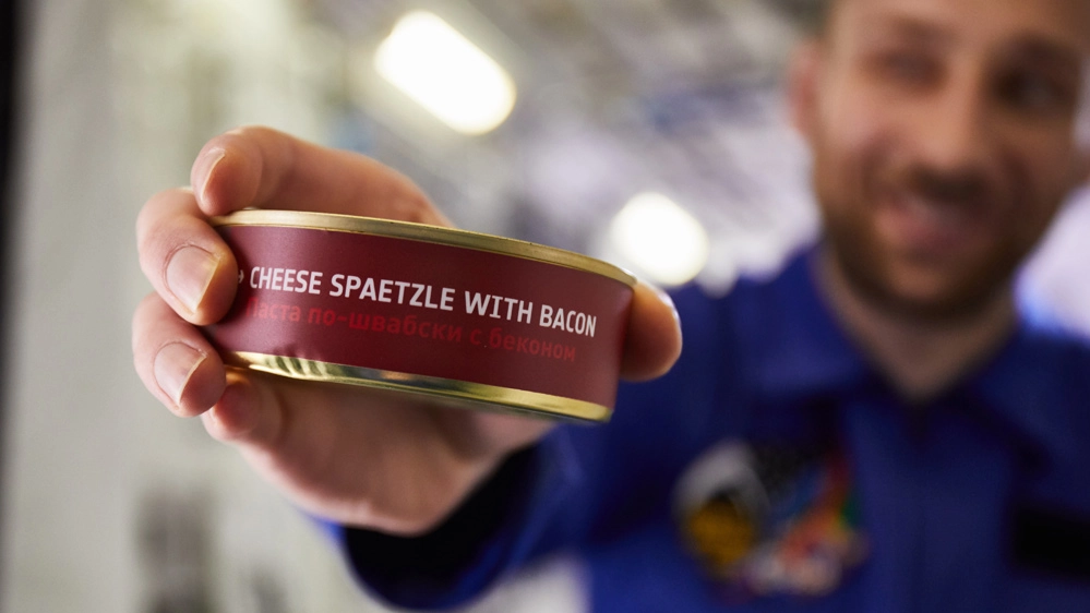 Uno dei cibi speciali preparati per gli astronauti della ISS - Foto: Lufthansa Group