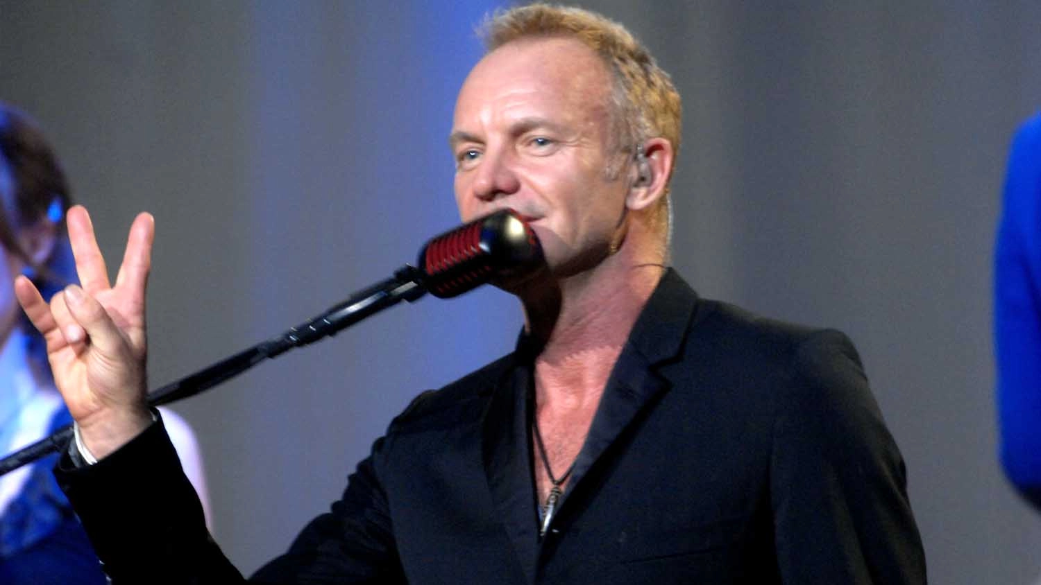 Sting, il musicista inglese suonerà per i detenuti del carcere di Secondigliano a Napoli