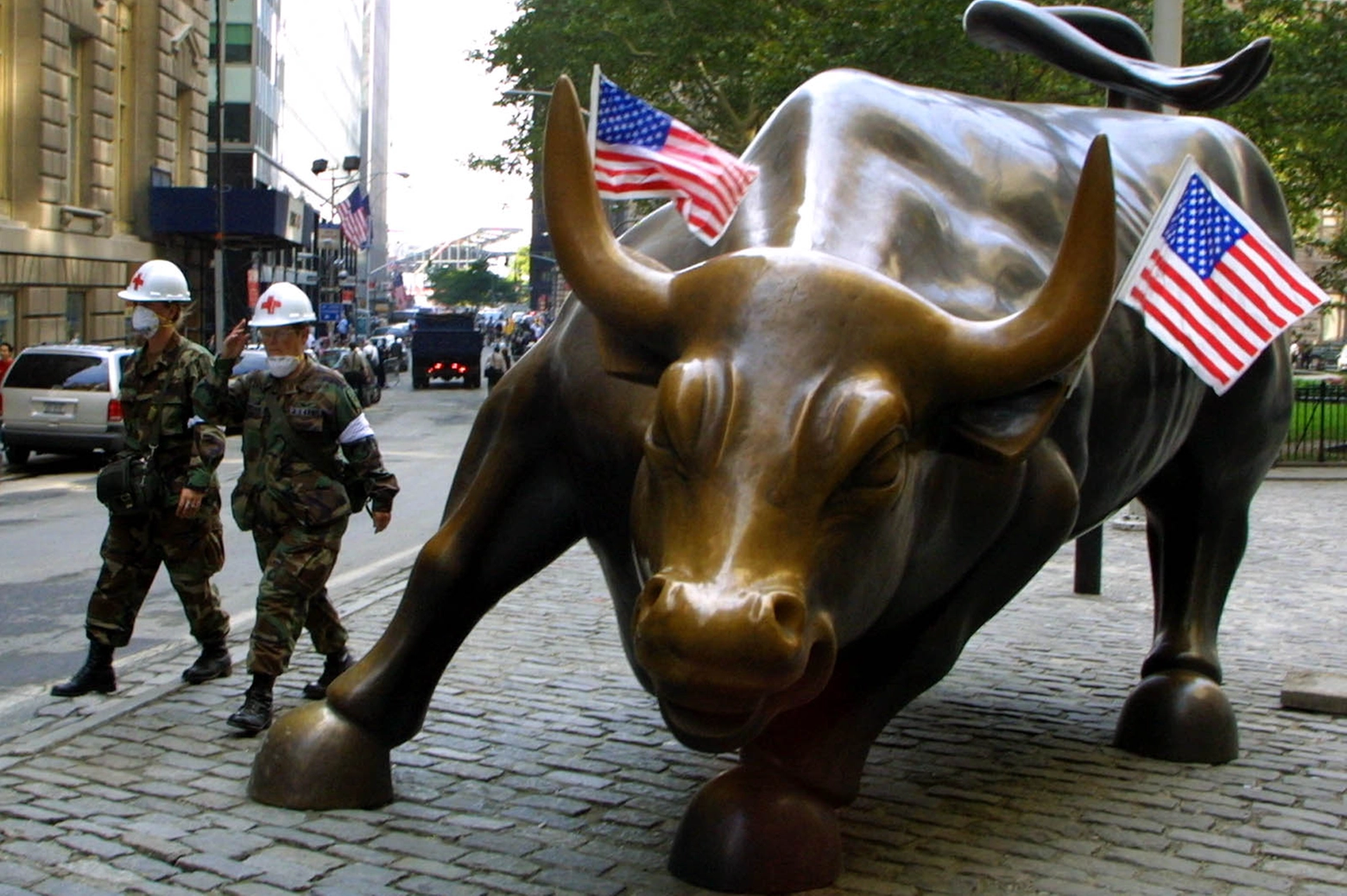 Il 'toro di Wall Street' di Arturo Di Modica (Ansa)
