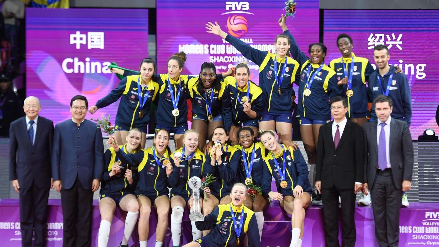 La Imoco Volley Conegliano festeggia la vittoria del Mondiale per club (Ansa)