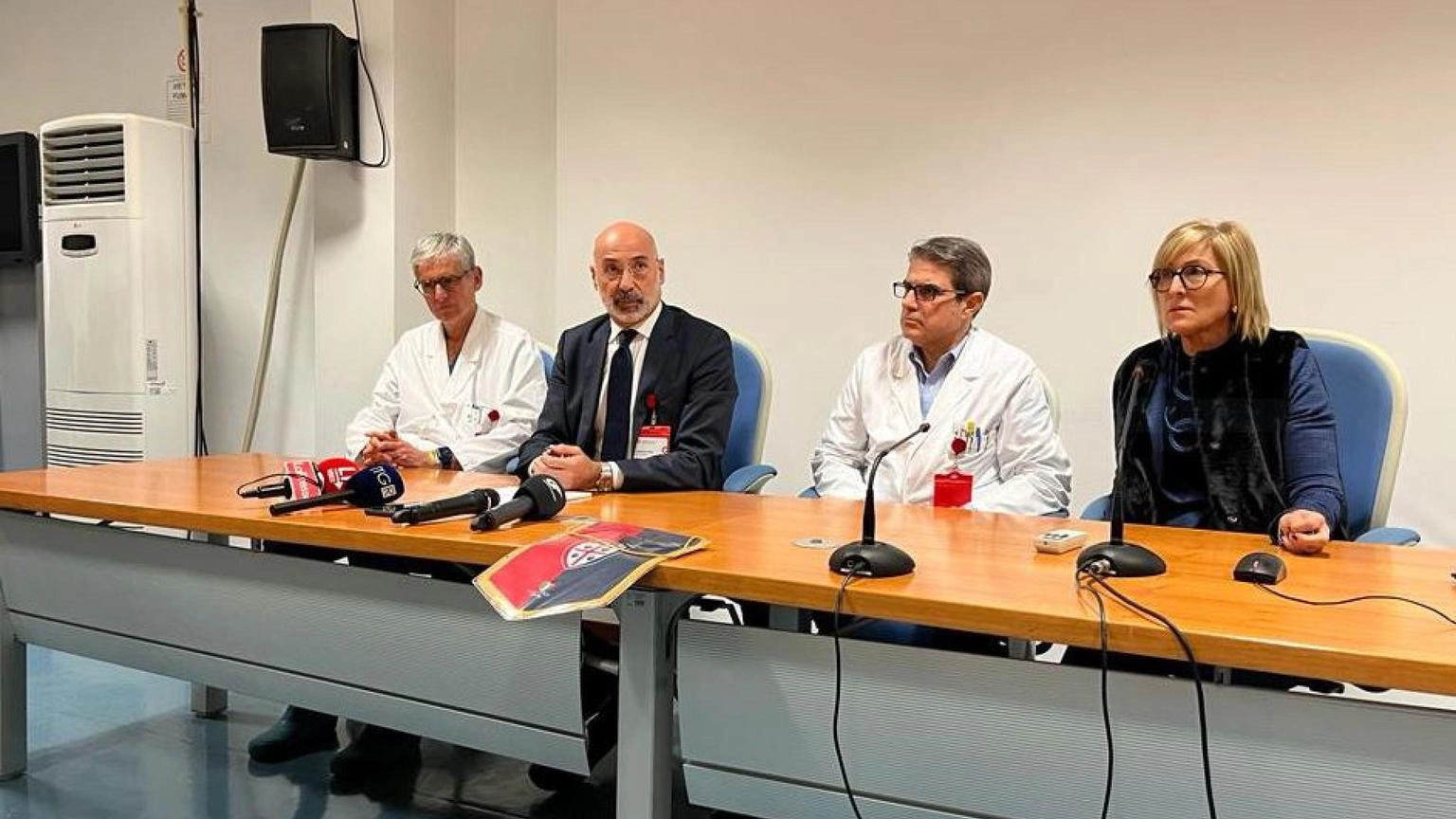 Riva: i medici 'peggioramento improvviso, tentato di tutto'
