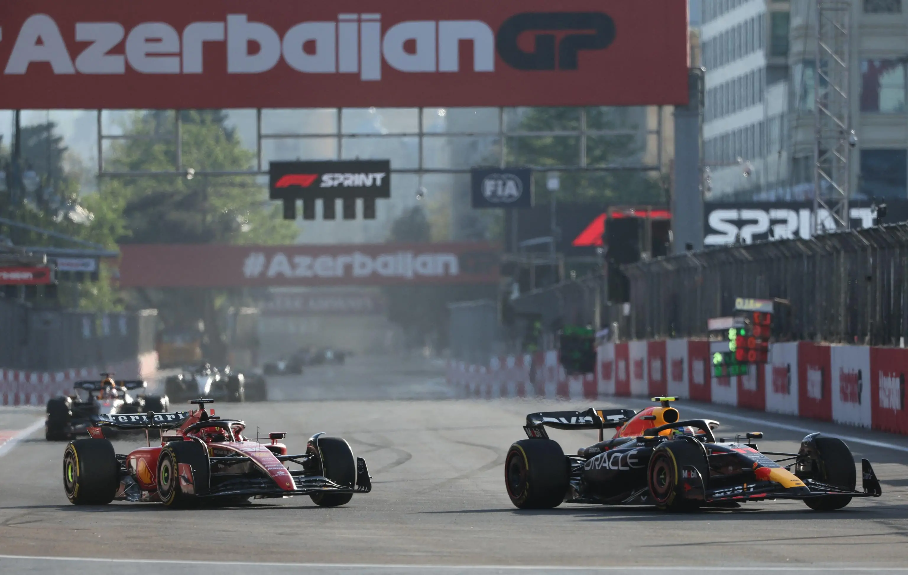 F1 Baku live, Sprint Race primo Perez, secondo Leclerc