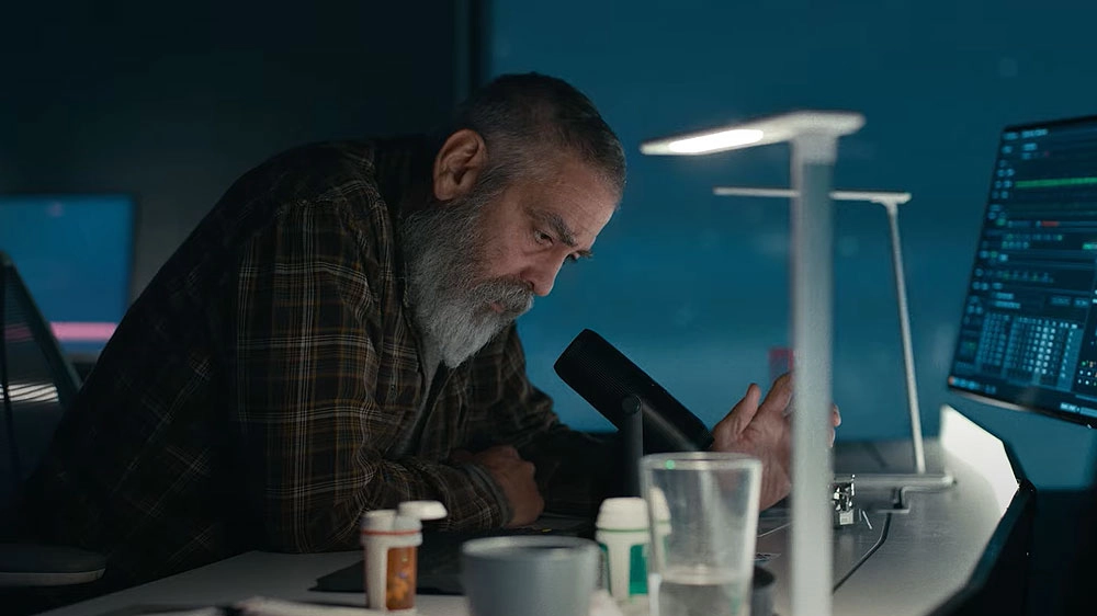 Lo scienziato solitario interpretato da George Clooney
