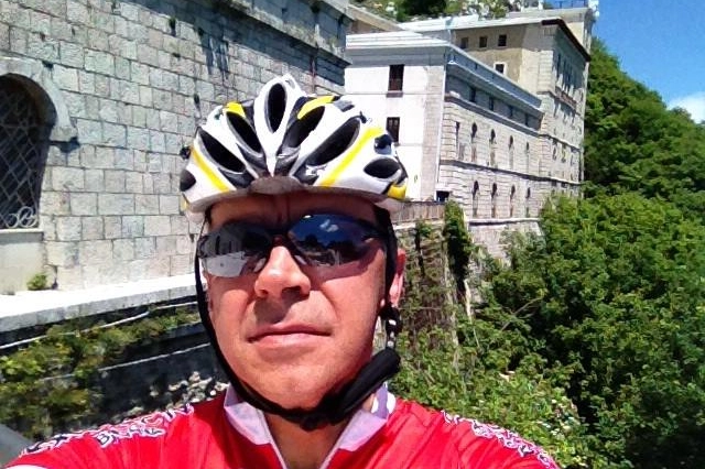 Matteo Piantedosi in versione ciclista