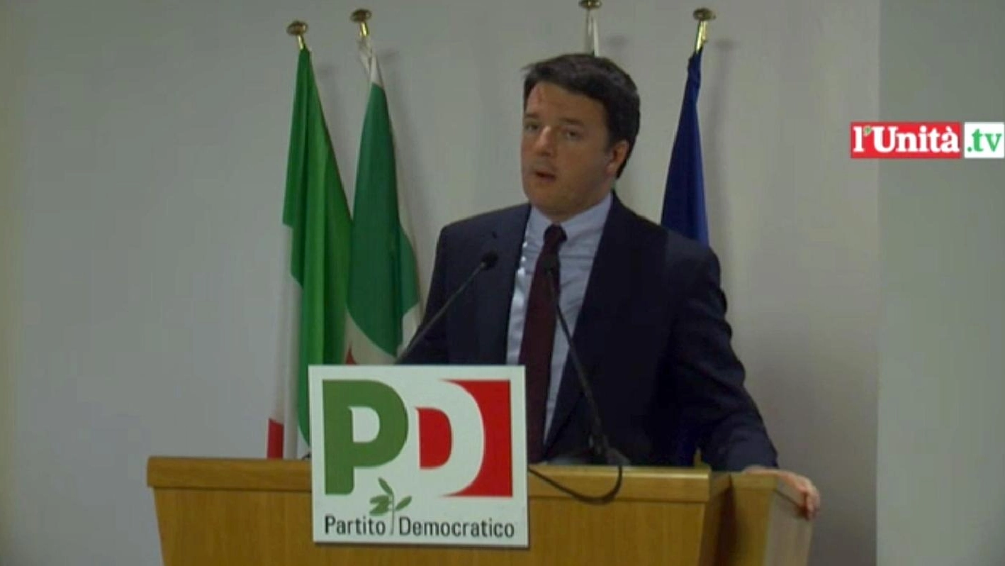 Matteo Renzi parla alla direzione del Pd (Ansa)