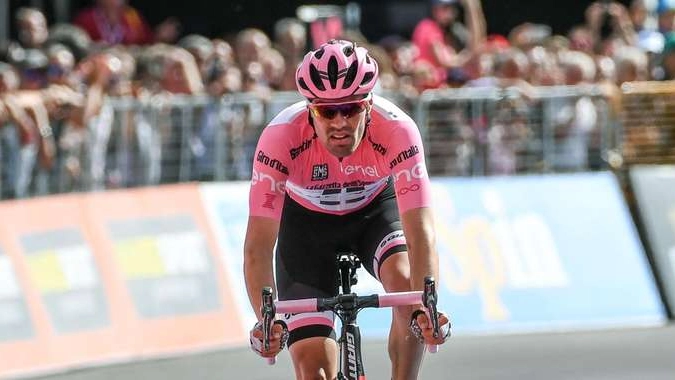 Giro: Dumoulin conserva la maglia rosa