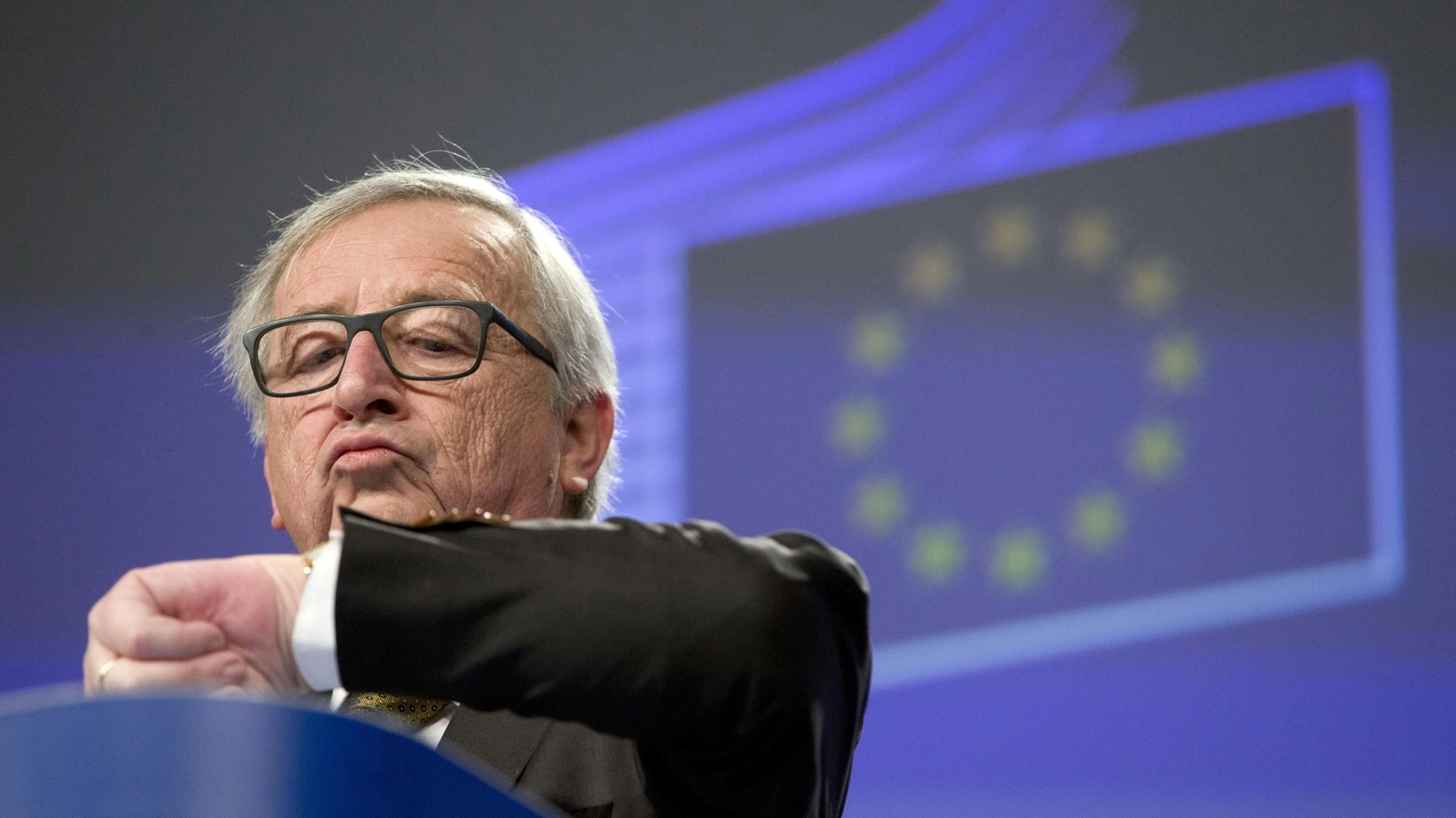 Agosto 2018, Juncker propone l'abolizione del cambio ora legale/ora solare (Ansa)