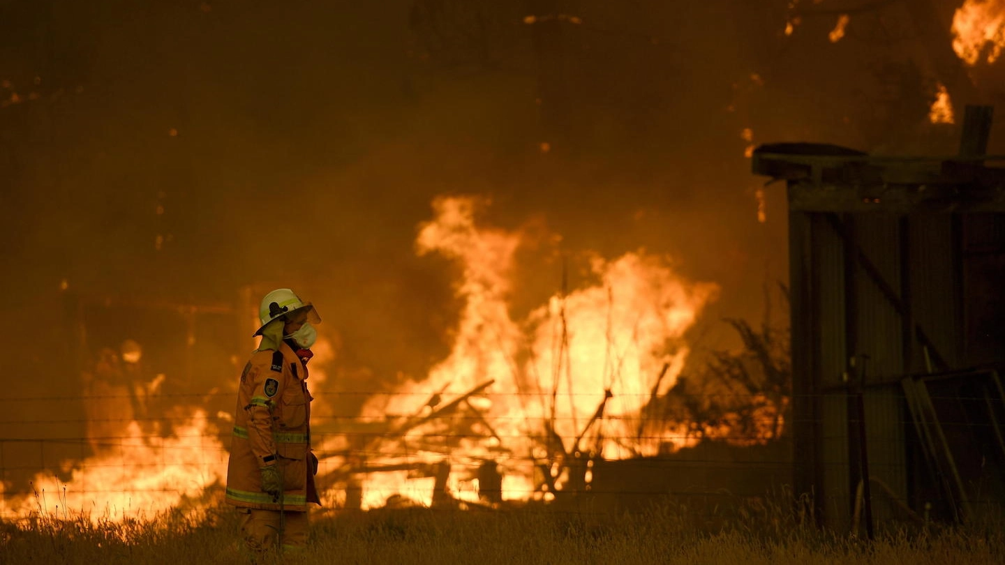 Australia in fiamme: vasti incendi nel Sud (Ansa)
