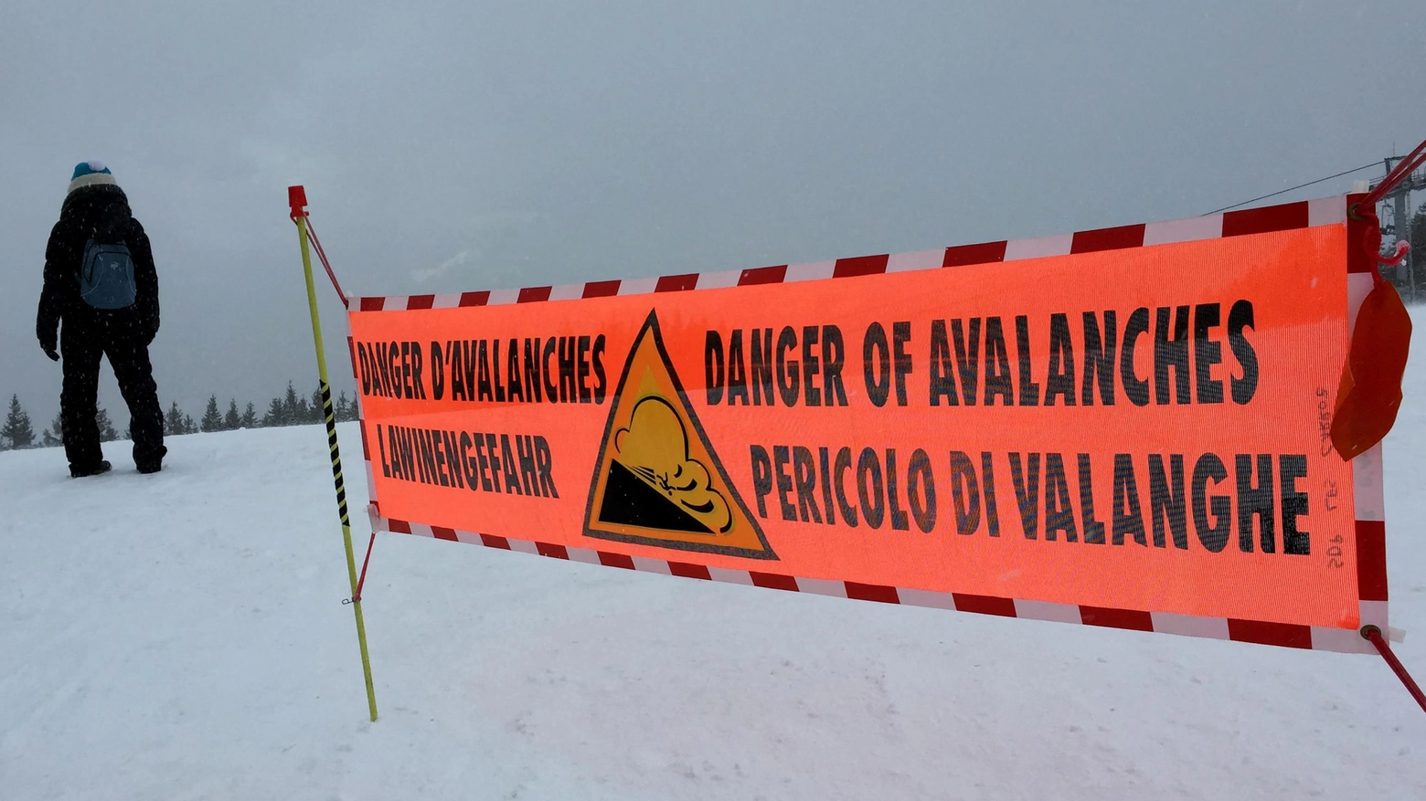 Valanga in Francia sul ghiacciaio dell'Armancette