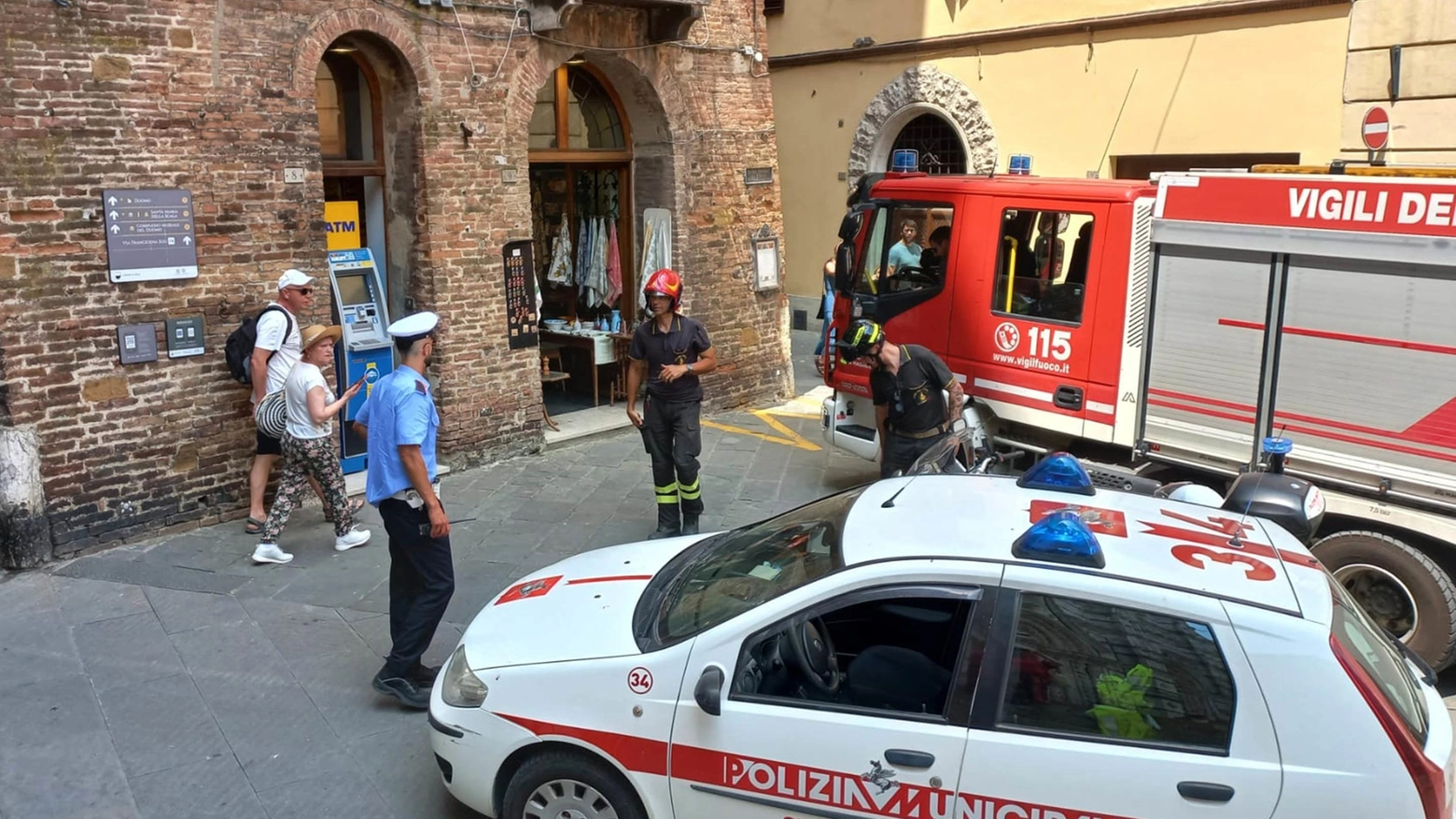 Toscana, test dell’alert sulle catastrofi  Scossa di terremoto dieci minuti dopo