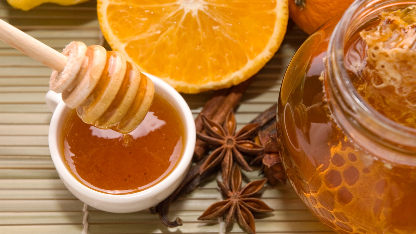 Influenza 2018, tra i suggerimenti di Coldiretti anche miele e arance (foto iStock)