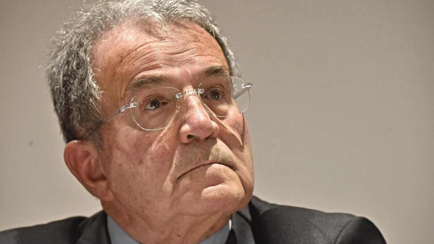 Romano Prodi (Ansa)