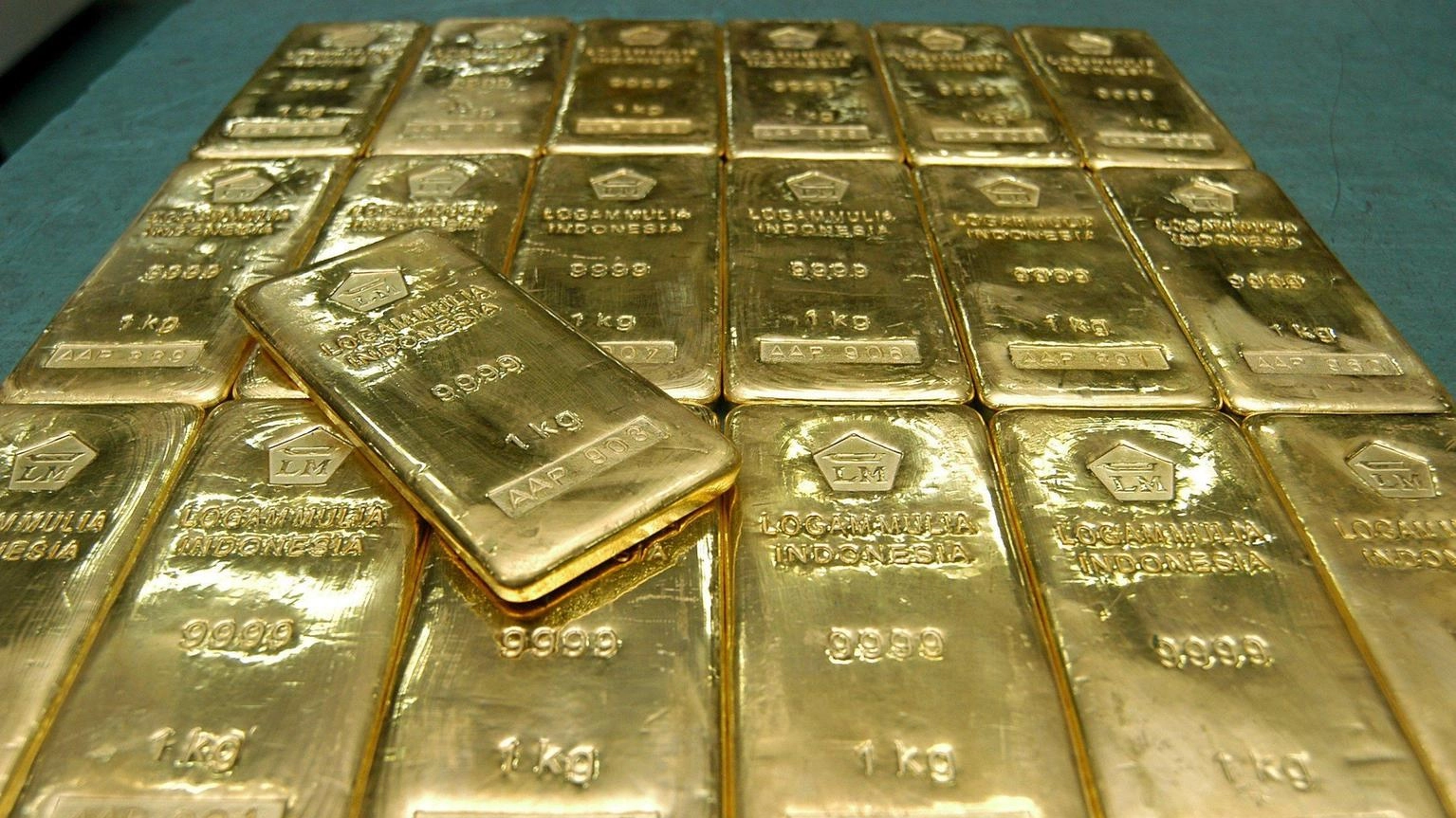 Il prezzo dell'oro torna in rialzo a 2029 dollari l'oncia