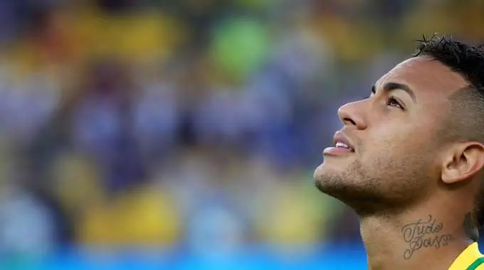 Neymar paga multa a fisco brasiliano