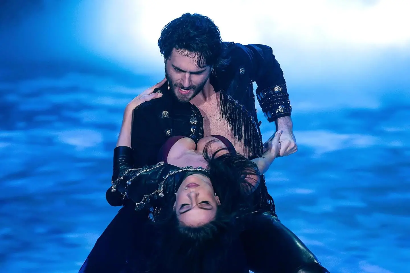 Ballando con le stelle 2018, è già amore per due coppie