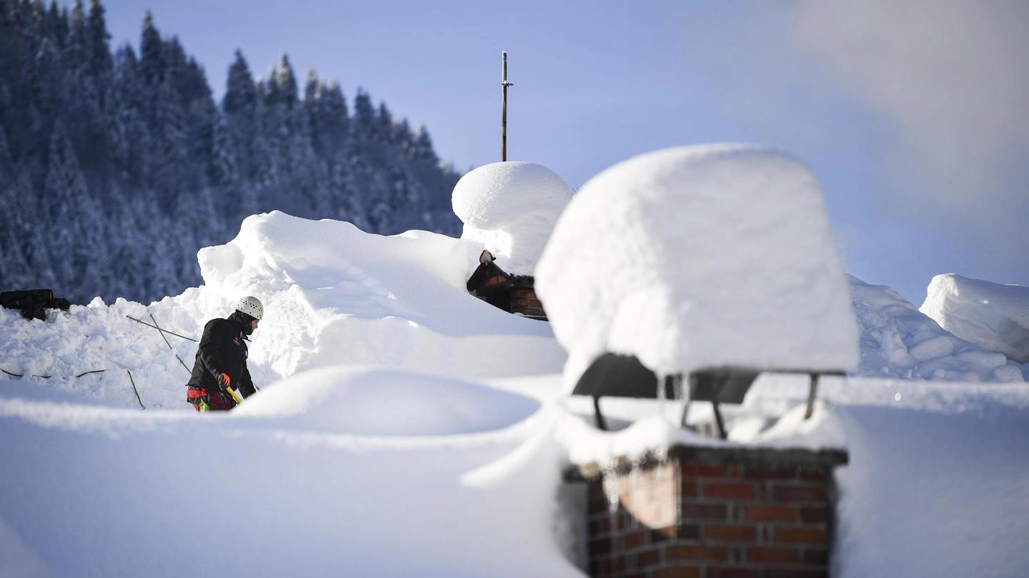 Meteo, forse un'inversione di rotta per il Nord Italia. Foto: neve in Germania (Ansa)
