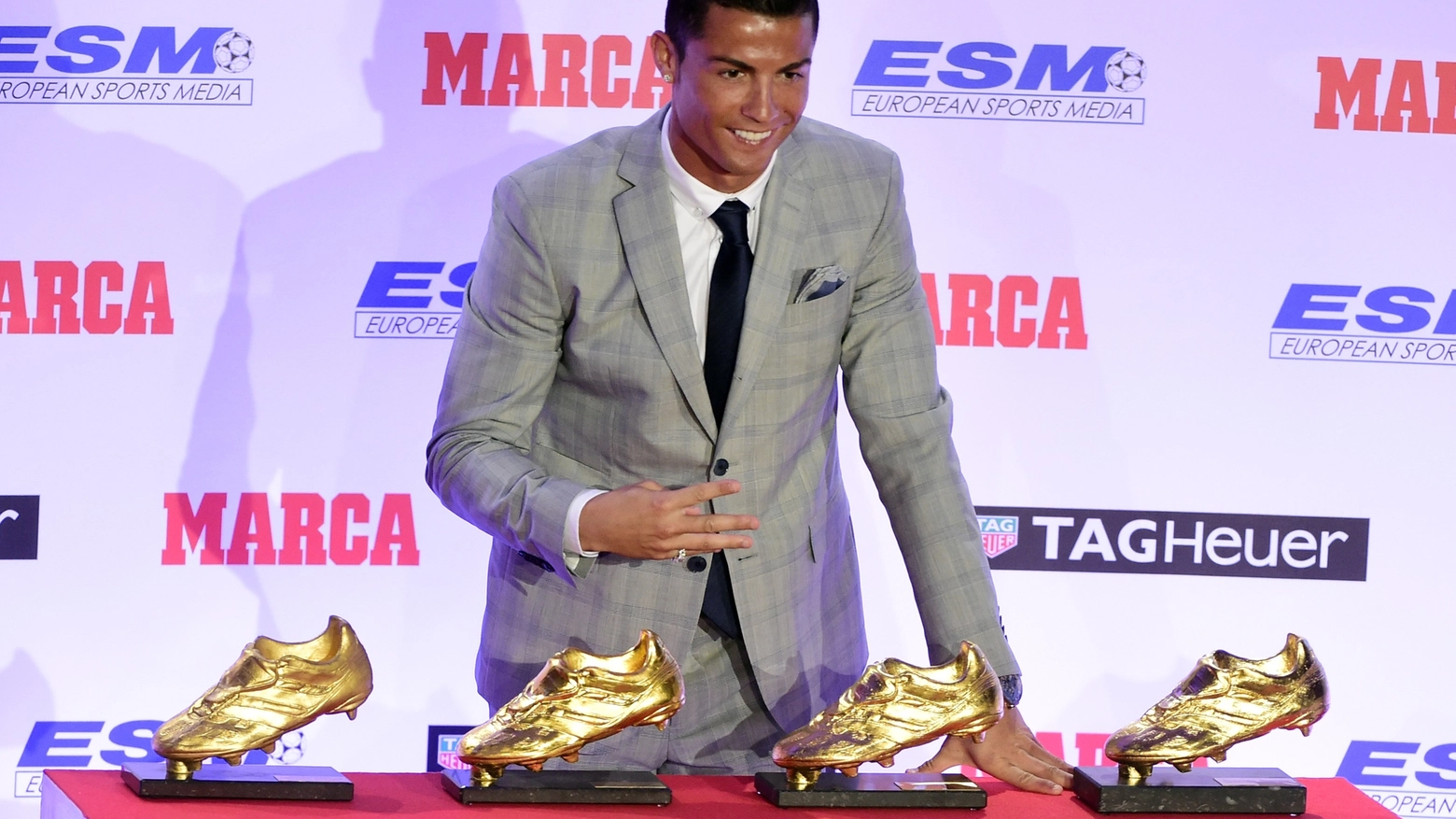 Cristiano Ronaldo, quarta scarpa d'oro e record