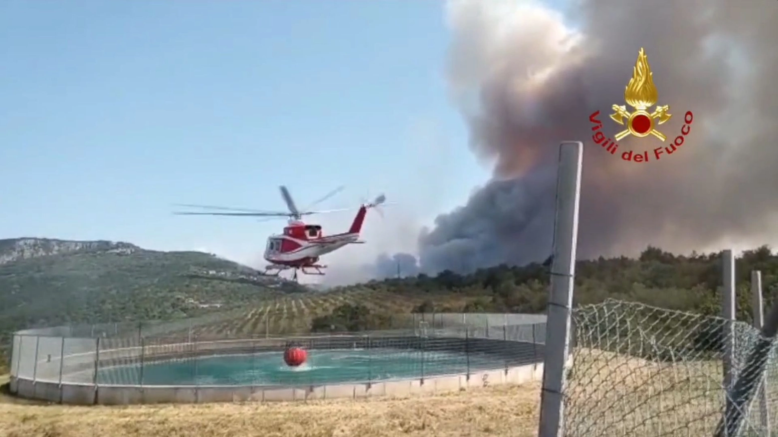 L'intervento dei vigili del fuoco a Prebenico, San Dorligo della Valle (Trieste)