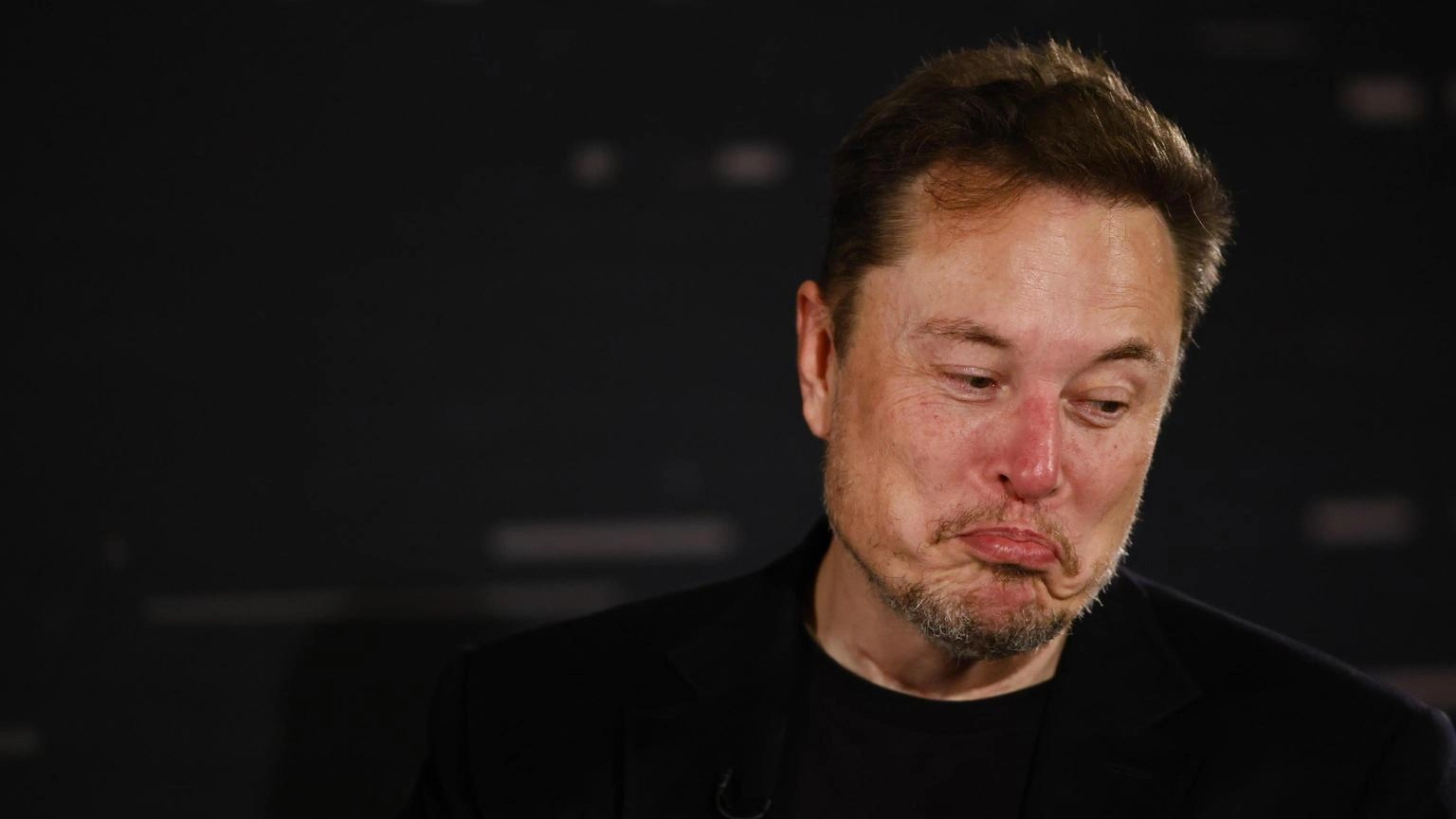 'Le droghe di Musk preoccupano i vertici di Tesla-SpaceX'