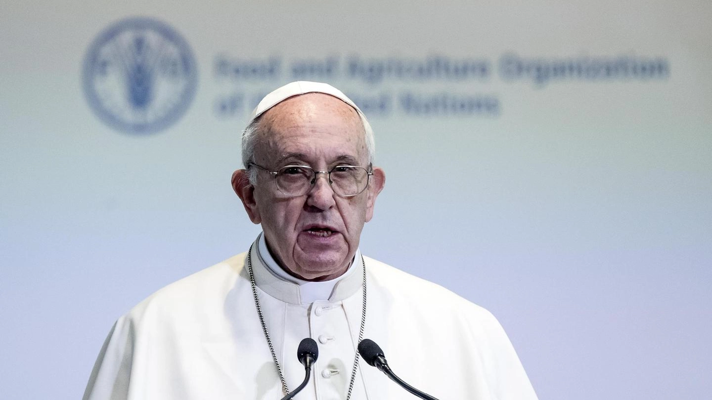 Papa Francesco alla Fao per la Giornata mondiale dell'alimentazione - Ansa