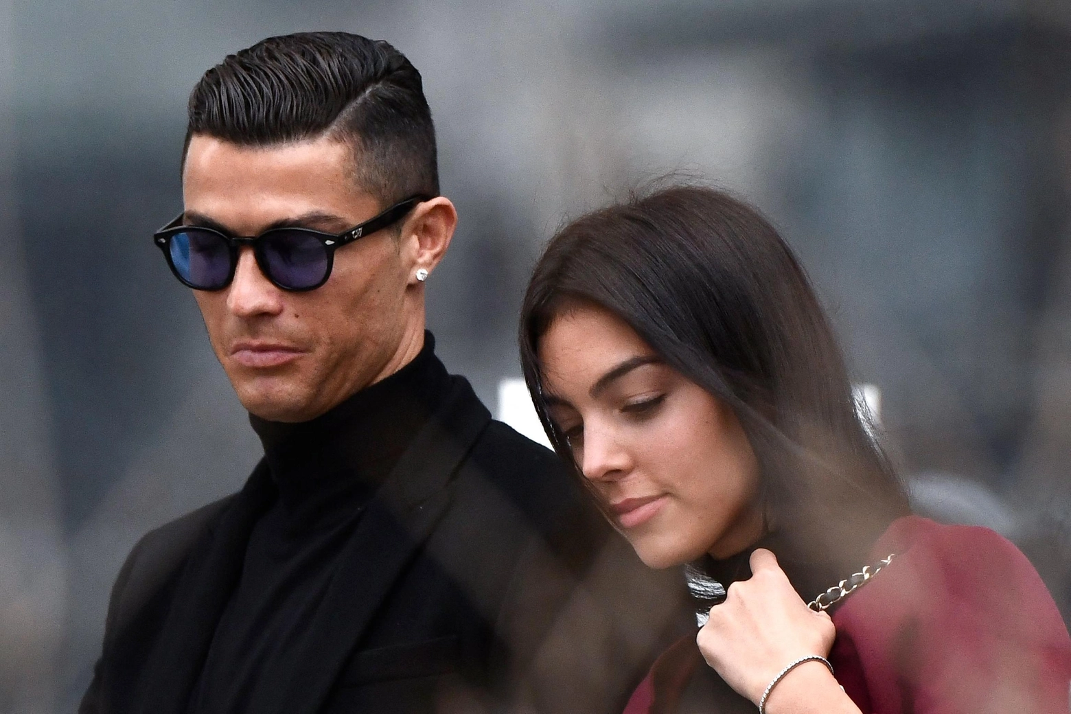 Ronaldo con la compagna Georgina (Ansa)