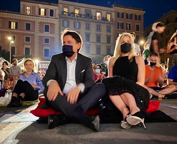 Roma, Conte a sorpresa alla prima del Cinema America