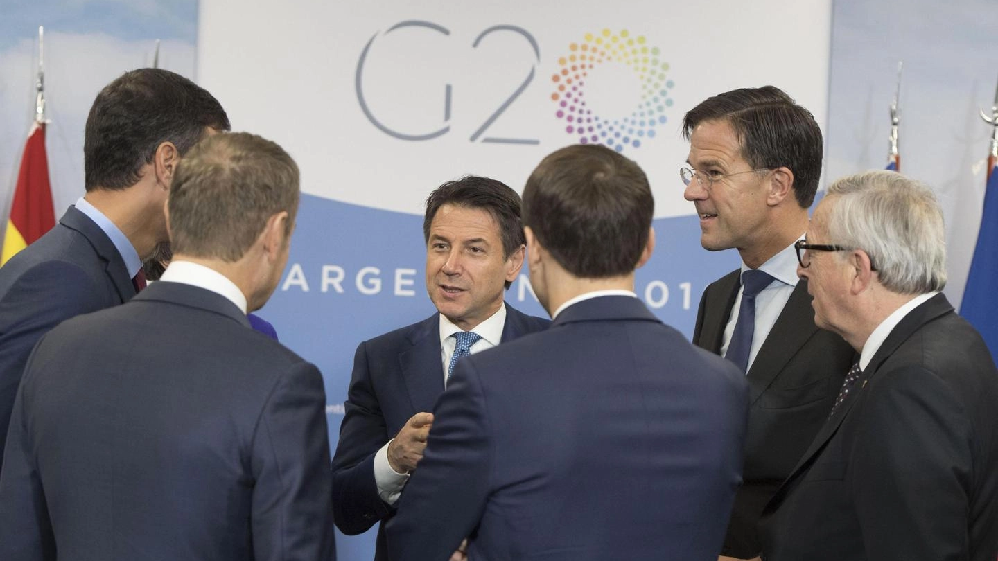 Il premier Conte al G20 con i leader europei (Ansa)