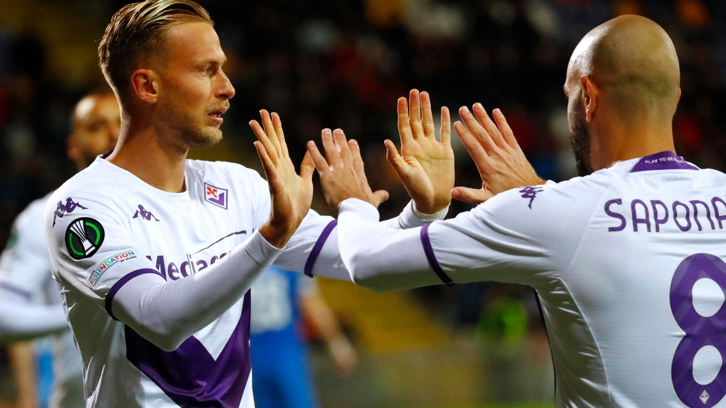 Barak e Saponara hanno segnato due dei tre gol della Fiorentina (Ansa)