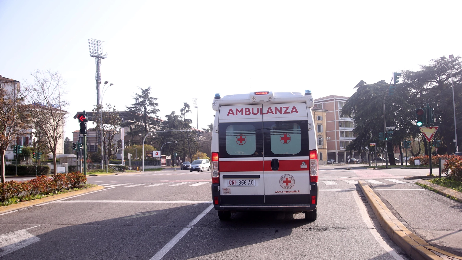 Ambulanza (immagini di repetorio)