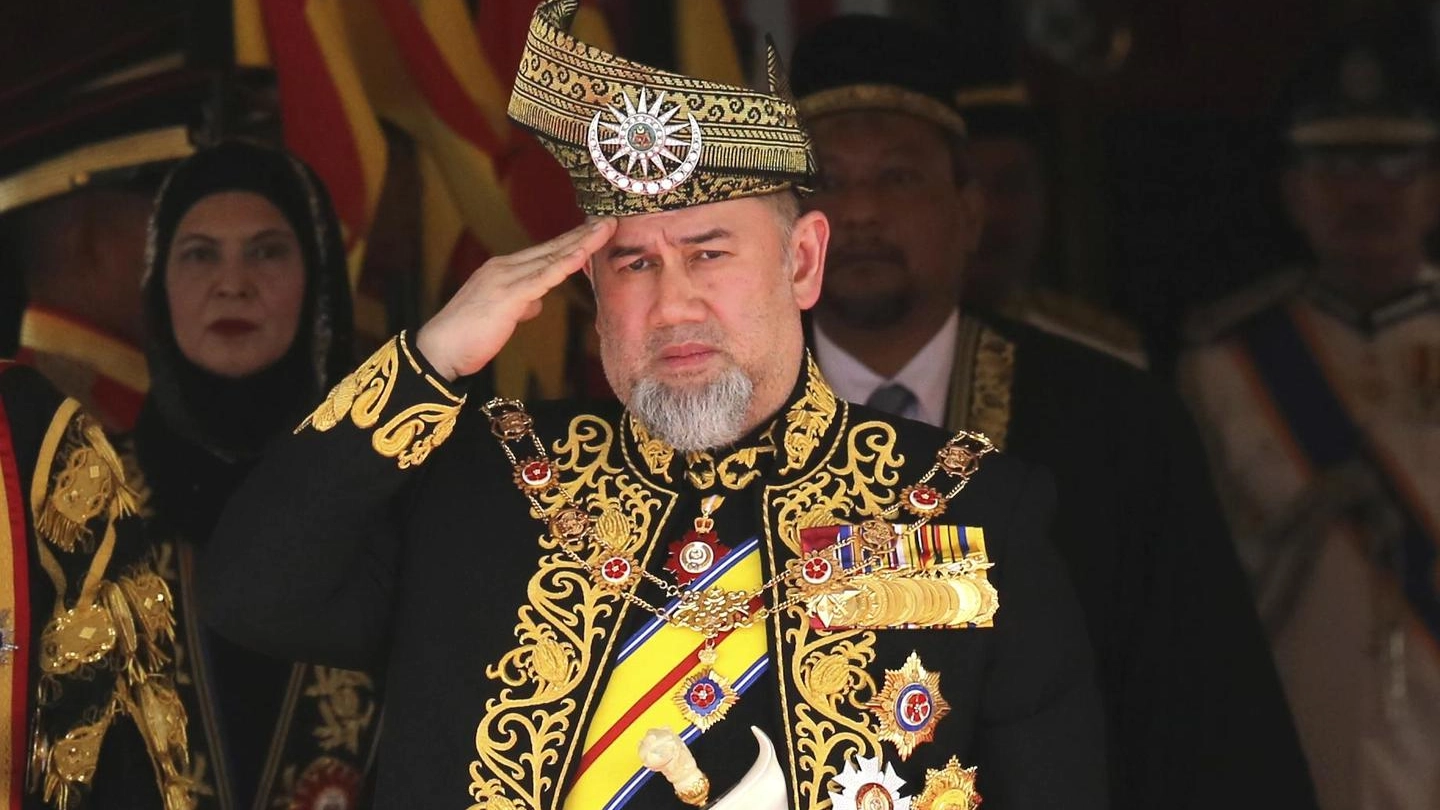 Il sultano della Malesia Muhammad V (Ansa)