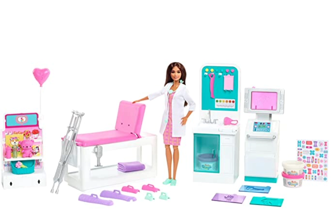 Barbie - Playset Clinica su amazon.com