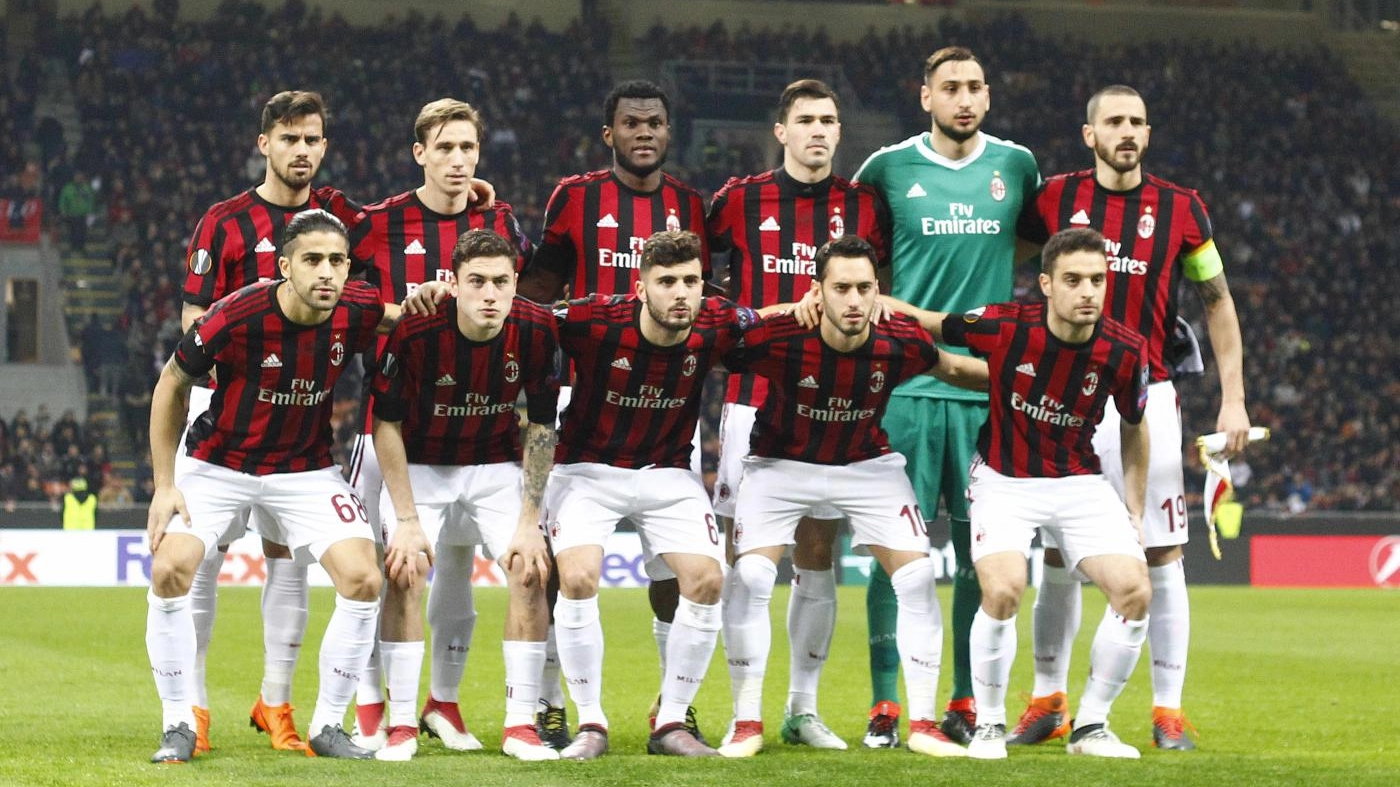 Milan con il 4-4-2 all'Emirates