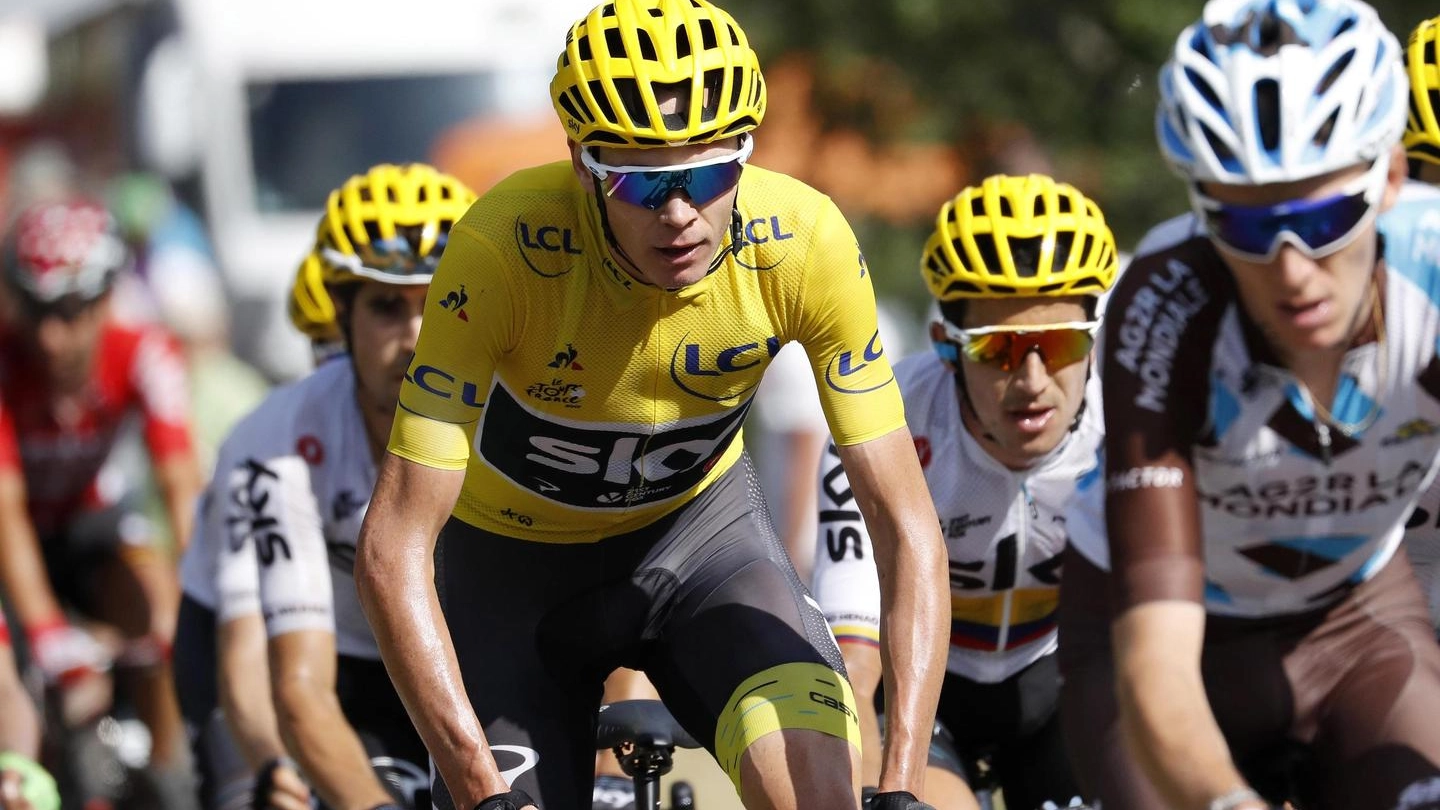 Tour de France, Chris Froome in azione (Ansa)