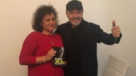 Vasco Rossi con Teresa Salerno, 50 anni, malata di cancro