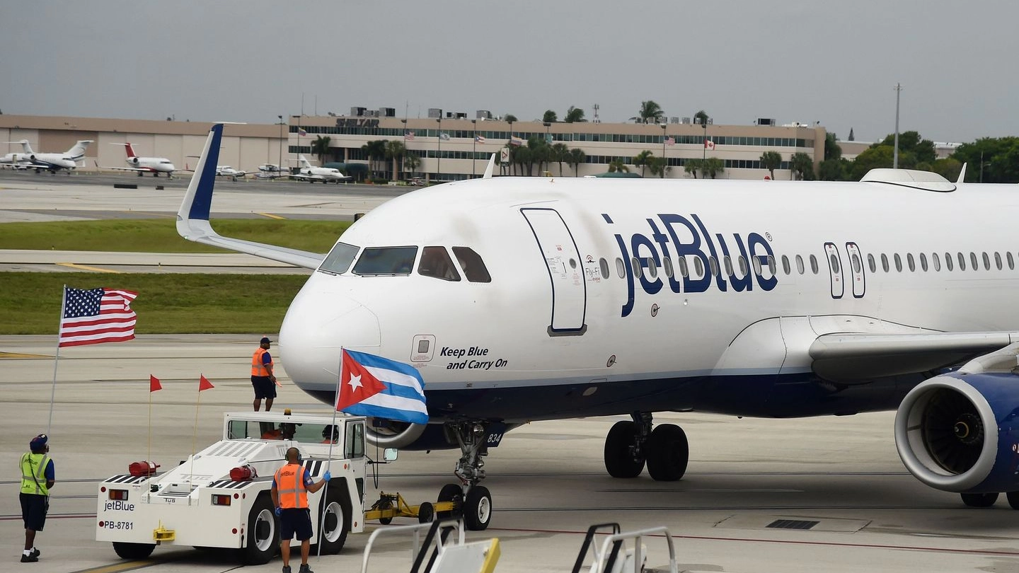 Il volo JetBlue parte per Cuba dopo 50 anni (Afp)