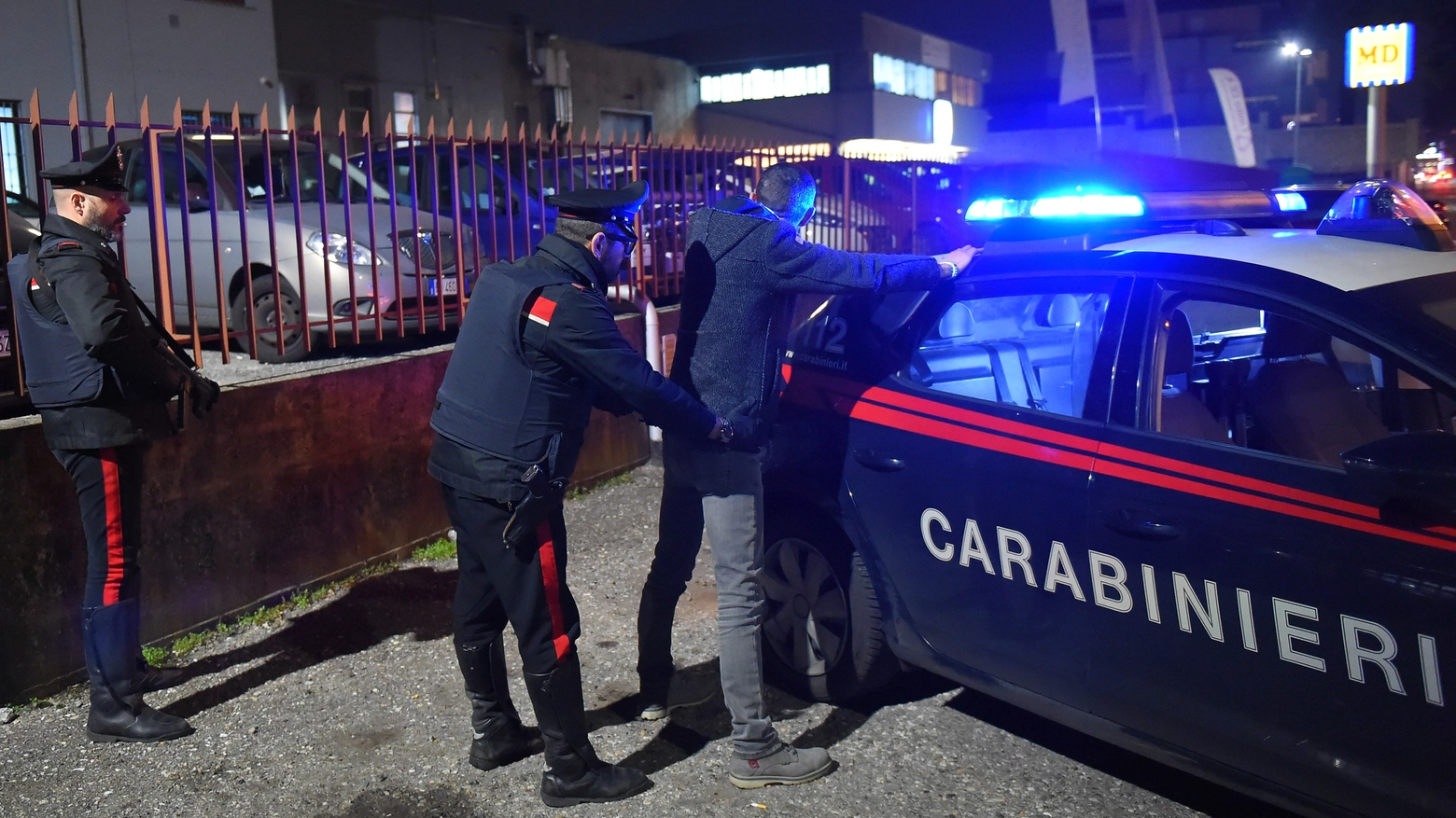 Arresto da parte dei carabinieri (repertorio)