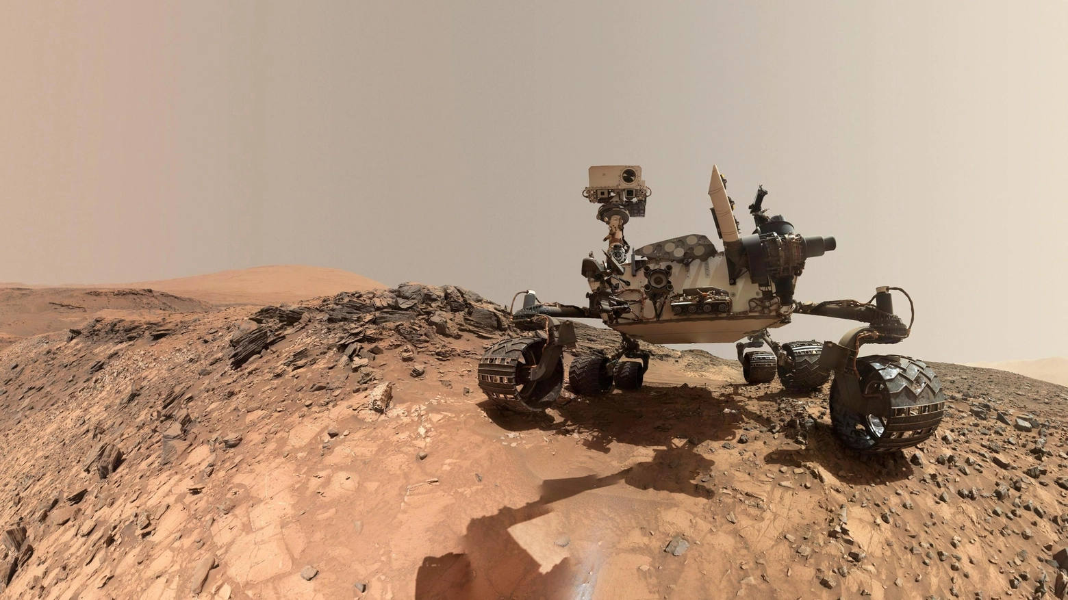 Il rover Curiosity in missione su Marte (Ansa)