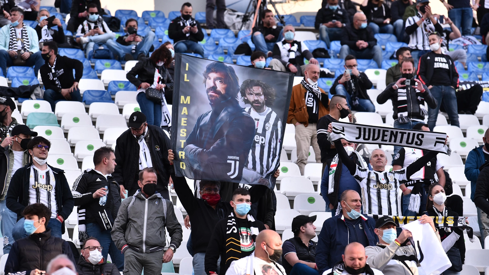 I tifosi della Juventus sugli spalti del Mapei Stadium