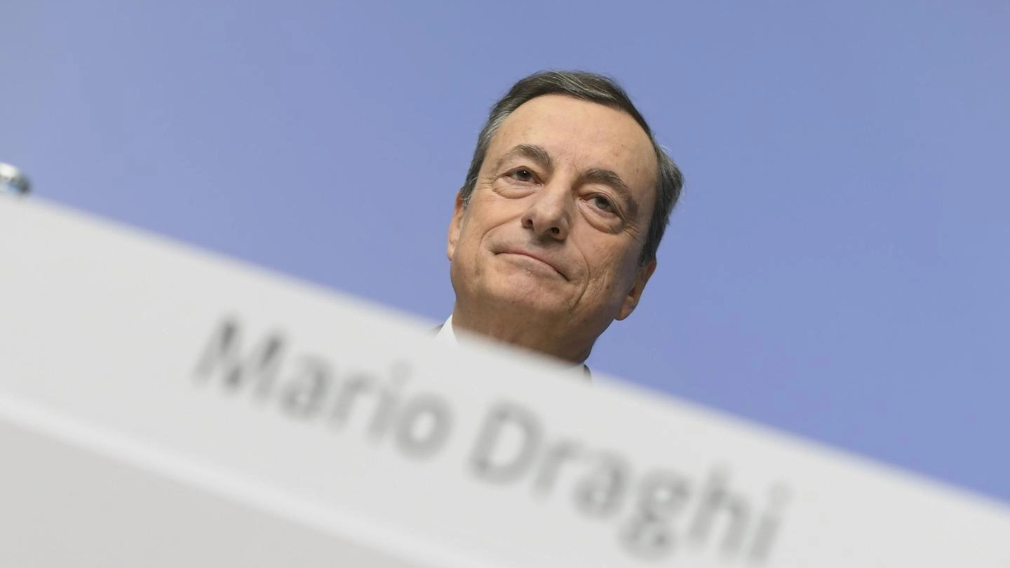 Mario Draghi, presidente della Bce (foto Ansa)