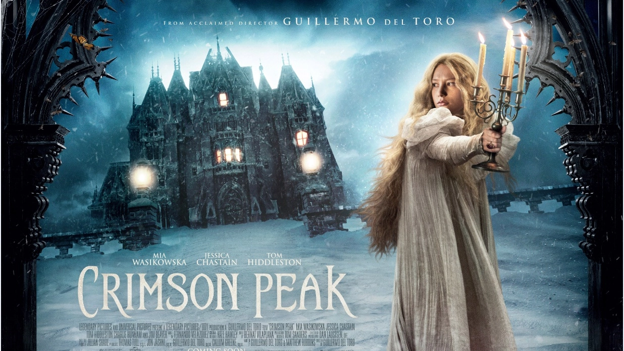 Mia Wasikowska alle prese coi fantasmi del film “Crimson Peak”