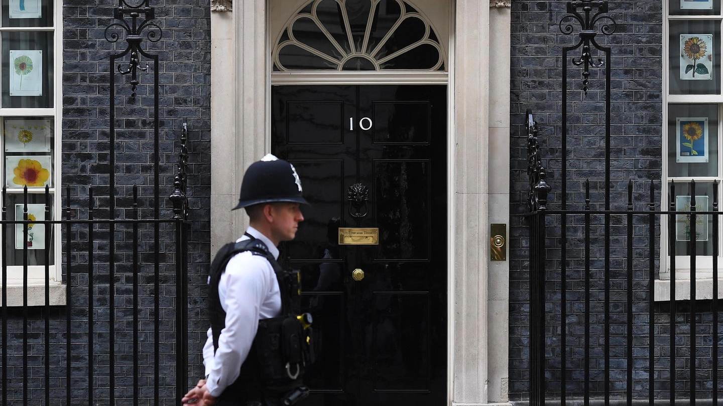 Il mitico 10 di Downing Street, dove abita il primo ministro inglese