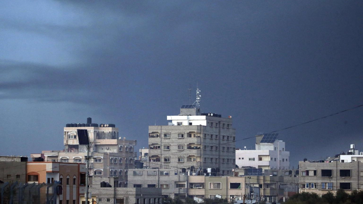 Wafa, '50 morti in raid israeliani su due scuole a Gaza City'