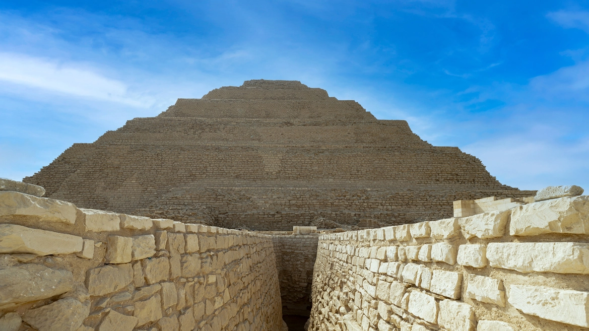 La piramide a gradoni a Saqqara