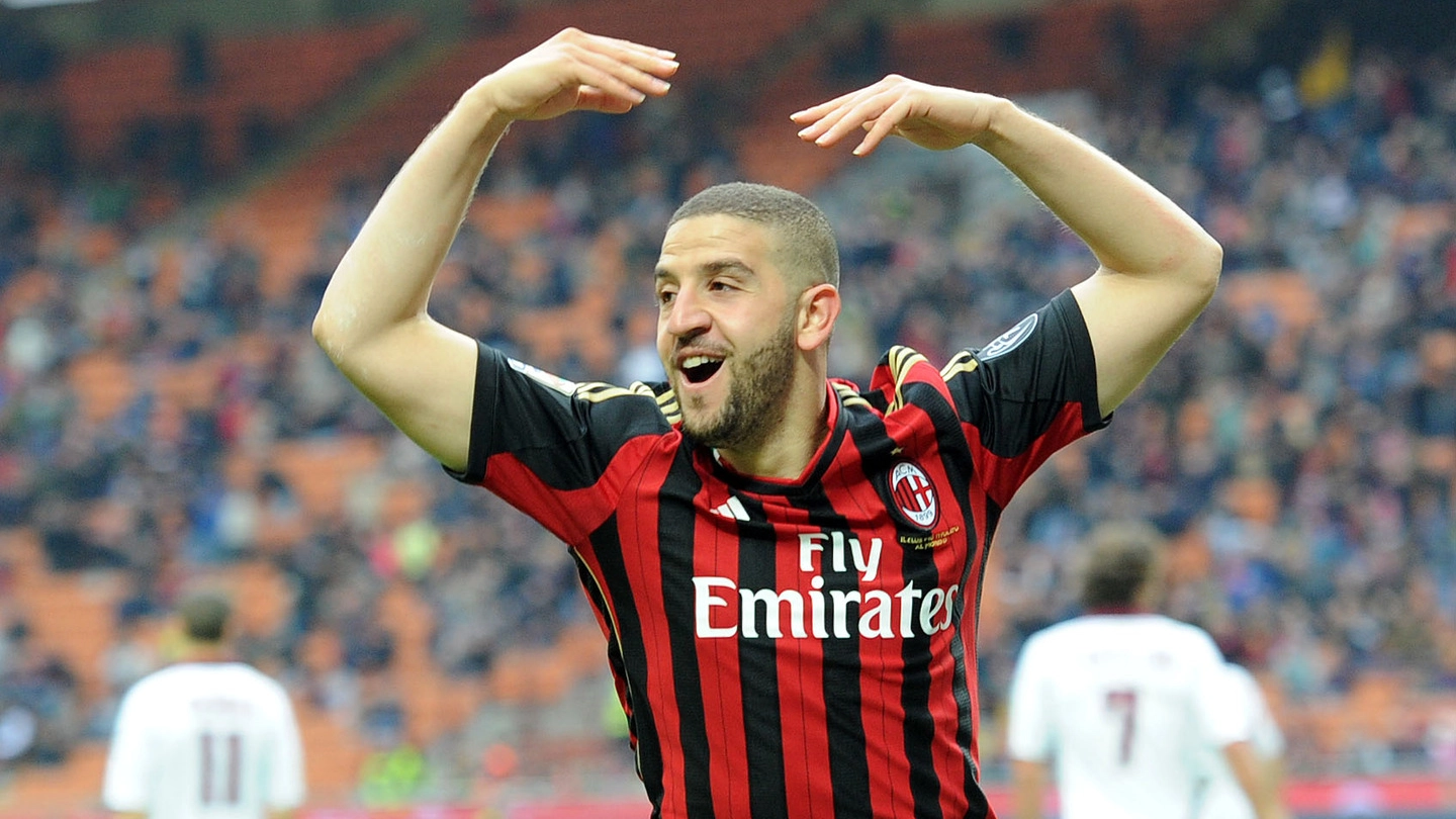 Adel Taarabt esulta dopo un gol con il Milan