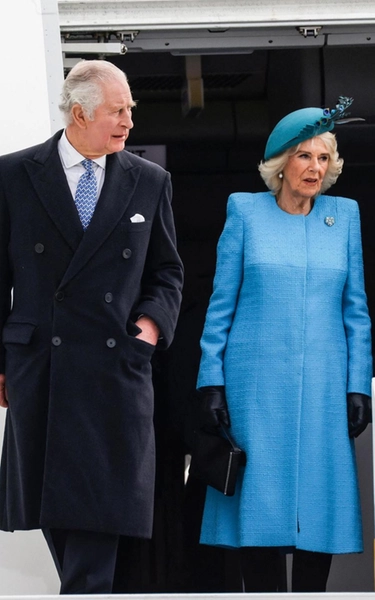 Re Carlo e Camilla, la grande attesa: gli ex amanti clandestini coronano il loro riscatto