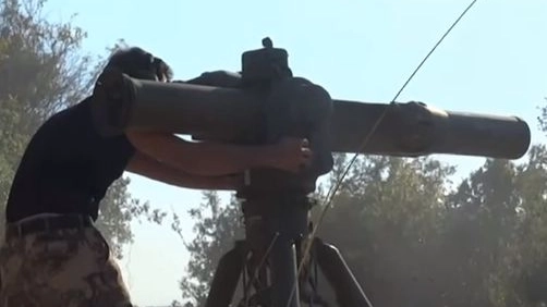I ribelli armano un T.O.W. e distruggono un elicottero russo (da youtube)